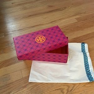 Tory burch shoe box and bag